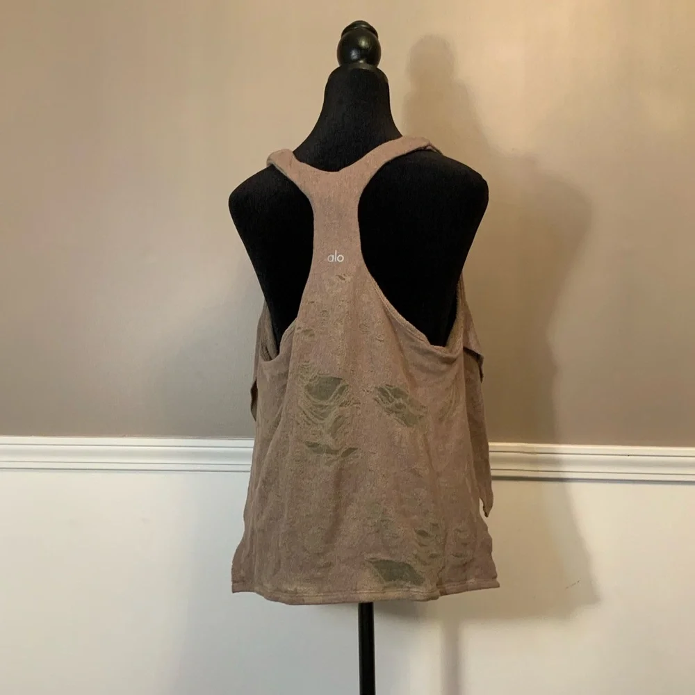ALO Yoga lightweight tank